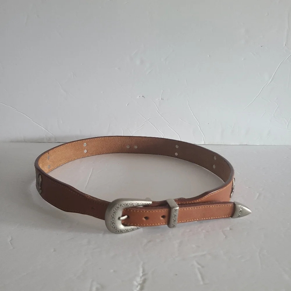 Vintage 1992 Warner Brothers Looney Tunes leather Brown belt sz.30